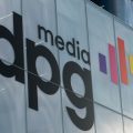 DPG Media gaat freelancers 30 euro per uur betalen na onderhandeling met  NVJ | Media | NU.nl