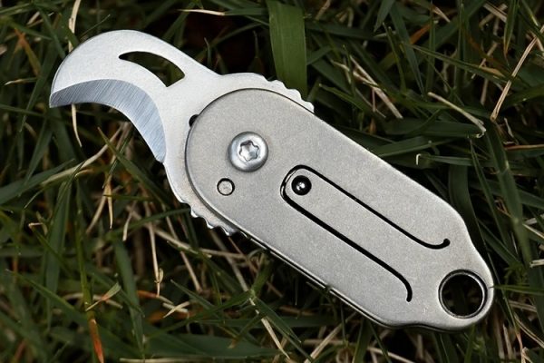 Edgelet ScytheBlade Has to Be the Grim Reaper’s Favorite Keychain Knife