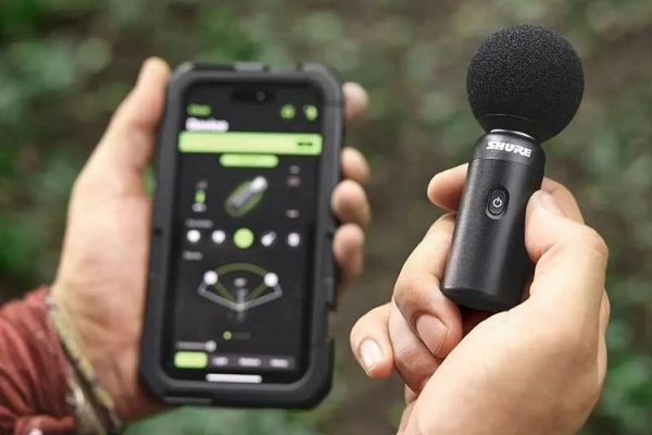 Shure MoveMic 88+ Delivers Versatile Wireless Mic for Smartphone Content Creators