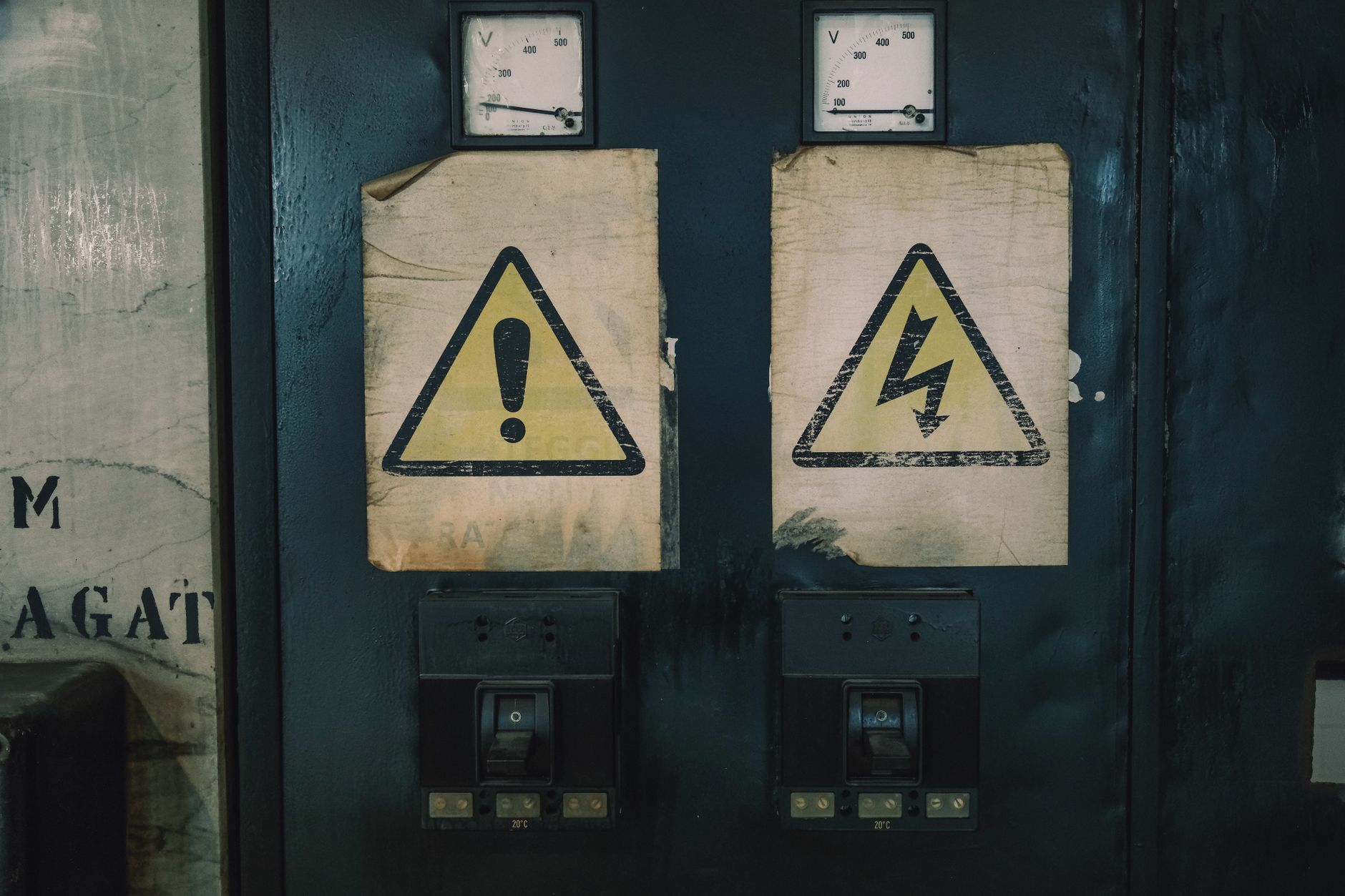 Digital security warning display representing enterprise breach notification and response