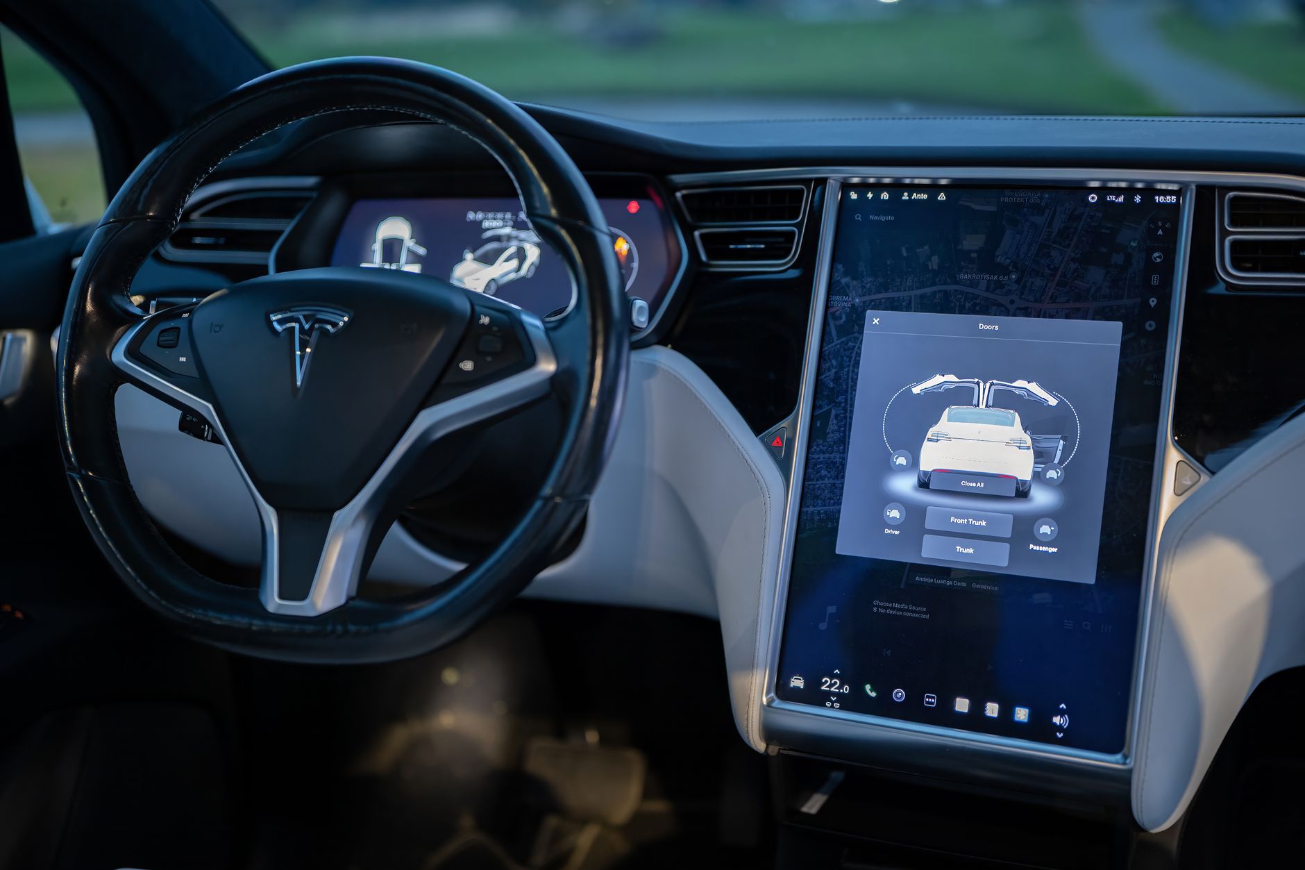 Autonomous vehicle navigating an urban street environment